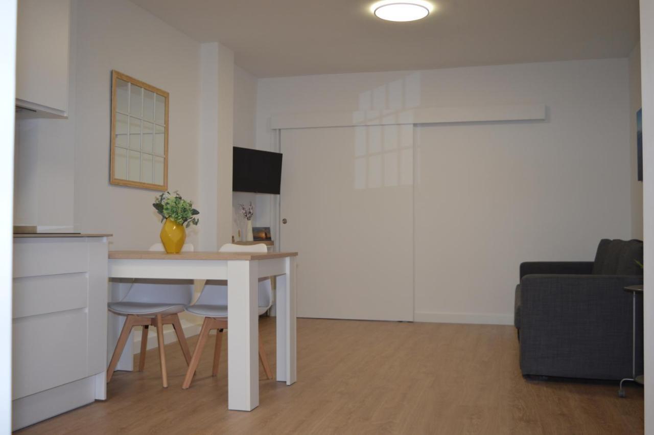 Floridos Playa Piso Reformado De 2 Habitaciones A 50M De La Playa La Cala Del Moral 外观 照片