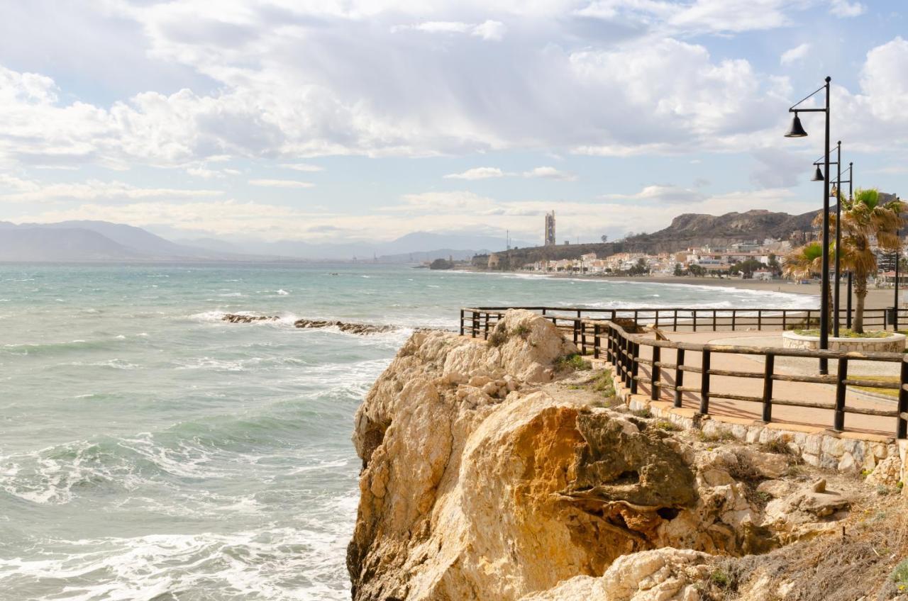 Floridos Playa Piso Reformado De 2 Habitaciones A 50M De La Playa La Cala Del Moral 外观 照片